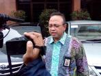 kepala-kanwil-direktorat-jenderal-pajak-jawa-barat-i-yoyok-satiotomo_20151217_203514.jpg