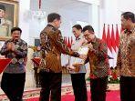 kepala-lembaga-administrasi-negara-lan-muhammad-taufiq-di-istana-negara.jpg