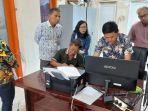 kepala-ombudsman-ri-perwakilan-sumut-abyadi-siregar-sambangi-kantor-samsat-samosir.jpg