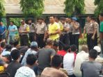kepala-rutan-kelas-ii-b-kabupaten-pangkep-maulana-lutfi_20170101_085414.jpg