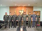 kepala-staf-angkatan-darat-ksad-jenderal-tni-dudung-abdurachman-di-markas-tddb.jpg