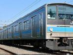 kereta-api-seri-205-nih3.jpg