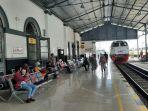 kereta-api-siliwangi.jpg