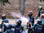 kerusuhan-di-bangladesh-meluas-ratusan-orang-tewas_20240720_064047.jpg