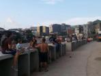 keseharian-warga-kampung-pulo-jakarta_20160522_172035.jpg