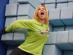 keseruan-games-serlok-segmen-baru-di-pesbukers-antv_20191107_220610.jpg