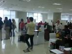kesibukan-di-kantor-pajak_20160926_142835.jpg