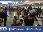 kesibukan-terlihat-di-bandara-juanda-menjelang-lubur_20151228_031115.jpg