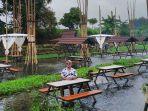 ketjeh-resto-berkonsep-makan-sambil-main-air.jpg