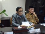 ketua-bani-beri-keterangan-pers_20180725_152349.jpg
