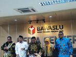 ketua-bawaslu-ri-abhan-tengah_20180712_202140.jpg