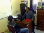 ketua-dpc-demokrat-situbondo-sunardi-diperiksa-polisi_20150624_134406.jpg