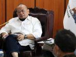 ketua-dpd-ri-aa-lanyalla-mahmud-mattalitti-industri-kaca.jpg