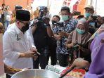 ketua-dpd-ri-mengunjungi-kampung-jajanan-sidoarjo.jpg