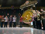 ketua-dpr-ri-bambang-soesatyo-tiga-dari-kiri.jpg