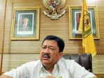 ketua-dprd-kota-banjarmasin_20170915_125444.jpg