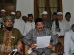 ketua-forum-komunikasi-kiai-kampung-fk3jt-fahrur-rozi_20170614_220437.jpg