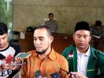 ketua-forum-umat-islam-bersatu-rahmat-himran_20180123_124733.jpg