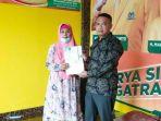 ketua-fraksi-partai-golkar-dprd-kabupaten-tangerang-muhamad-amud-dengan-leni.jpg