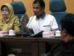 ketua-komisi-a-dprd-makassar-rahman-pina_20141129_135647.jpg