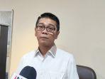 ketua-komisi-e-dprd-dki-iman-satria-saat-ditemui-usai-rapat.jpg