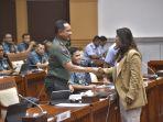 ketua-komisi-i-dan-panglima-tni.jpg
