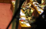 ketua-komisi-iii-didampingi-wakil-ketua_20150115_170322.jpg