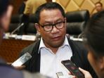 ketua-komisi-v-dpr-ri-fary-djemy-francis_20181031_101659.jpg