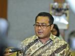 ketua-komisi-x-dpr-teuku-riefky-harsya_20161015_191620.jpg