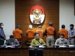 ketua-kpk-beri-keterangan-penahanan-kasus-waskita-karya_20200723_211152.jpg