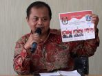 ketua-kpu-dki-jakarta-tunjukkan-surat-suara-pilkada-serentak_20170111_165931.jpg