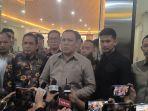 ketua-nonaktif-kpk-firli-bahuri-usai-diperiksa-sebagai-tersangka-di-bareskrim-polri.jpg