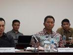 ketua-pansel-kompolnas-suparman-marzuki-didampingi-wakil-ketua-komjen-pol-moechgiyarto.jpg