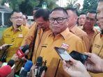 ketua-partai-hanura-oesman-sapta-odang-di-istana-bogor.jpg