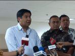 ketua-satgas-antimafia-bola-maruarar-sirait-saat-diwawancarai.jpg
