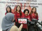 ketua-srikandi-perempuan-donor-darah-nih3.jpg