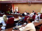 ketua-umum-apkasi-sutan-riska-tuanku-kerajaan-2345.jpg