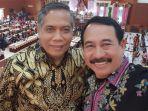 ketua-umum-dpn-peradi-dr-luhut-mp-pangaribuan-kiri.jpg