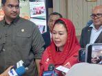ketua-umum-fpti-yenny-wahid-saat-diwawancarai-usai-21.jpg
