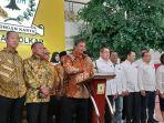 ketua-umum-golkar-airlangga-hartarto-dalam-konferensi-pers.jpg