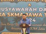 ketua-umum-ikatan-keluarga-avvv.jpg