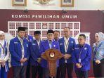 ketua-umum-partai-amanat-nasional-pan-zulkifli-hasan-di-kpu.jpg