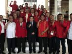 ketua-umum-partai-golkar-ucapkan-selamat-dan-mengapresiasi-hasil-munas-x-soksi_20171017_123001.jpg