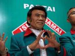 ketua-umum-partai-idaman-rhoma-irama_20170108_235434.jpg