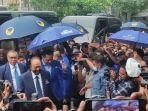 ketua-umum-partai-nasdem-surya-paloh-saat-tiba-di-kantor-dpp-partai-demokrat.jpg