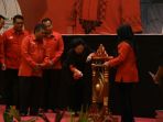 ketua-umum-pdip-megawati_20170209_173543.jpg
