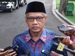 ketua-umum-pimpinan-pusat-muhammadiyah-haedar-nashir_20170113_162824.jpg