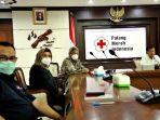 ketua-umum-pmi-jusuf-kalla-jk-yang-didampingi-oleh-sekretaris-jenderal-pmi-sudirman-said-1121.jpg