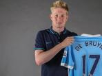 kevin-de-bruyne-man-city-kostum-baru_20150831_093752.jpg
