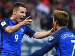kevin-gameiro-n-antoine-griezmann_20170418_175915.jpg